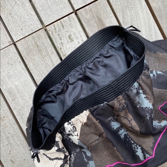 BALENCIAGA Birch Print Abstract Nature Mini Skort - Picture 7 of 9